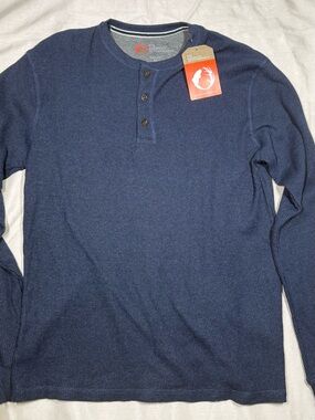 Men's Navy Long-Sleeve Henley Thermal Shirt by The Mountain Outdoorsman
